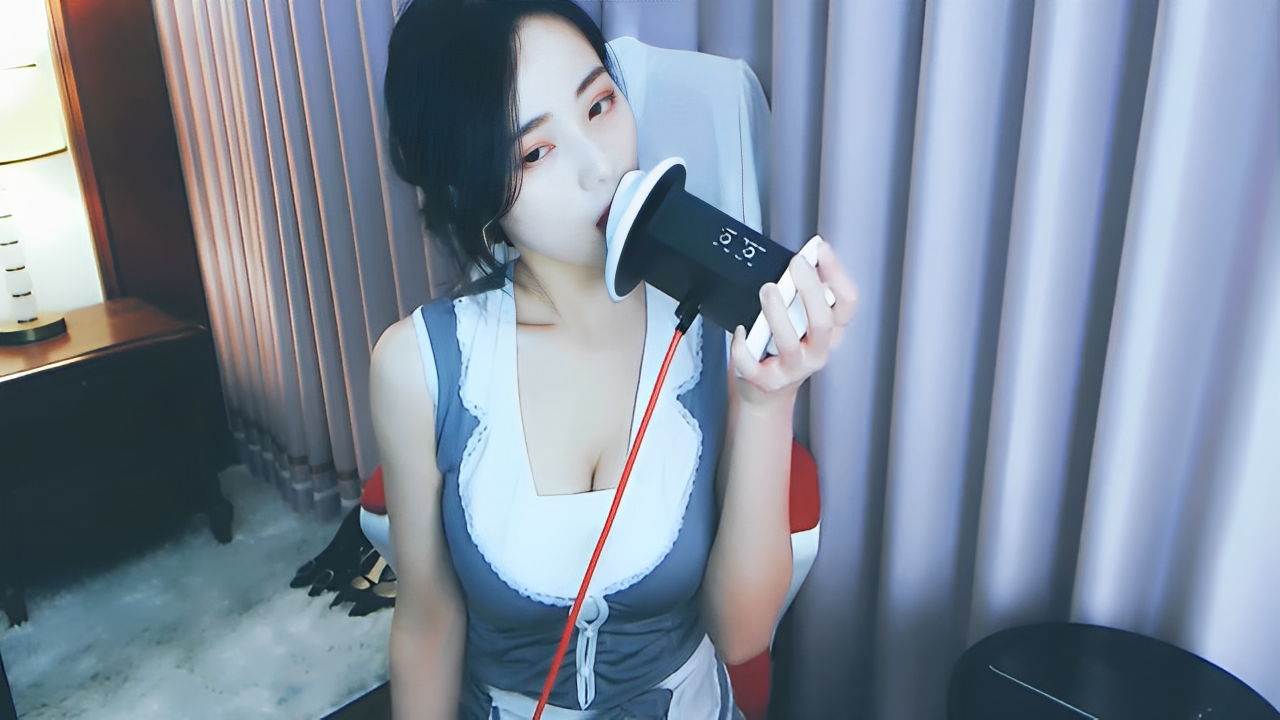 ASMR【婉儿别闹/婉妹】斗鱼飞机福利定制合集 – 1.85G 4 1657634826 4c5a48ad3543bb7 - 521ASMR